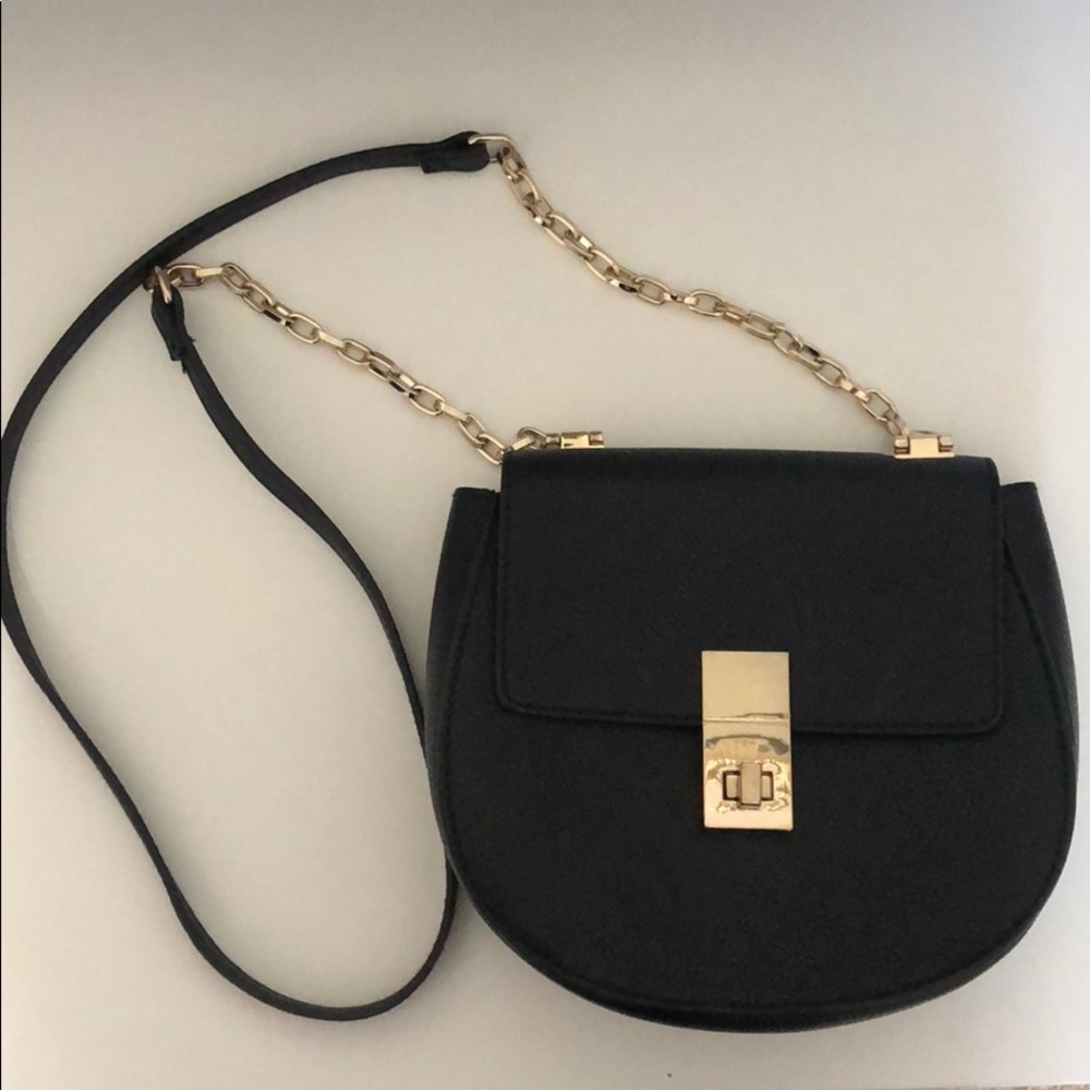 Black express crossbody purse